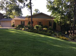 1315 Rock Creek Rd, Hot Springs, AR 71913