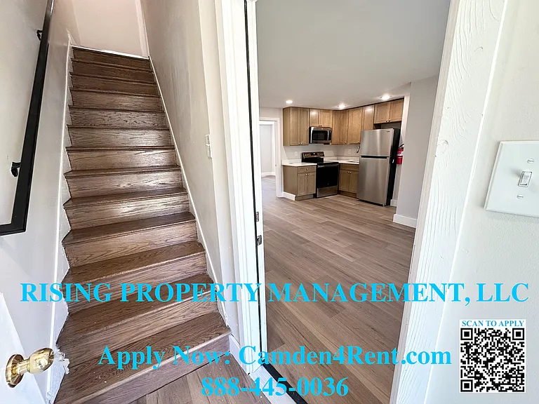 1566 Bradley Ave — Photo 12