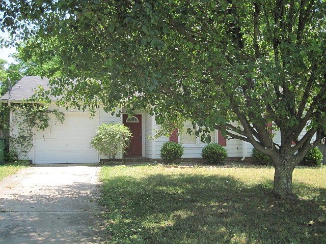 1st image of 10820 Faringford Ct