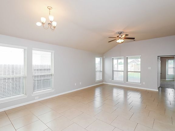 3rd image of 18919 Hartford Falls Ln