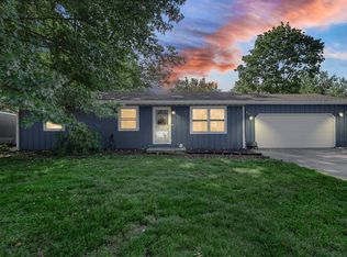 2801 E 1065 N, Demotte, IN 46310