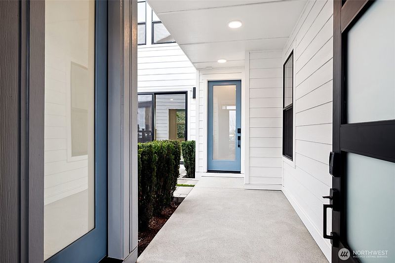 2nd image of 13756 SE 85th Street