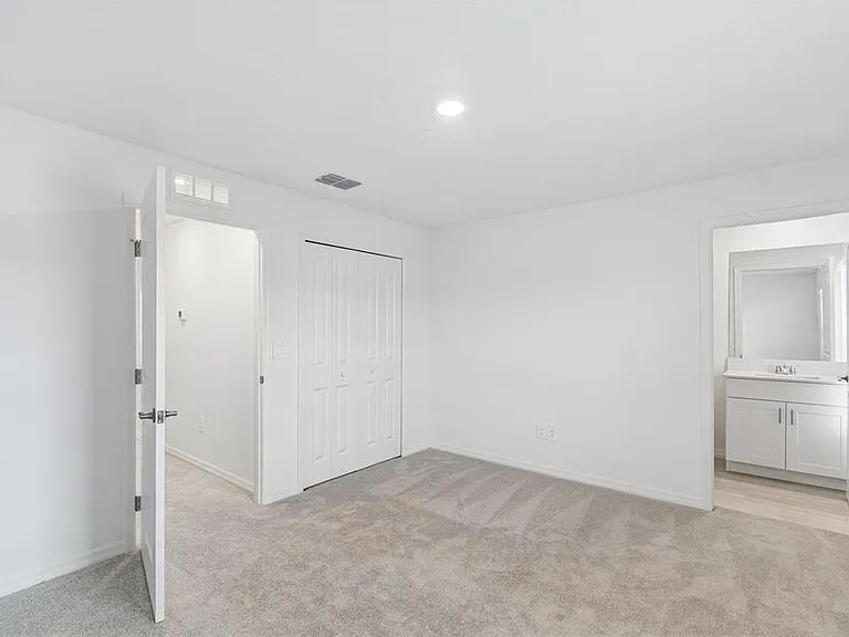 10822 Ichetucknee Way — Photo 39