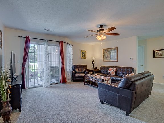 5th image of 143 Stable Gate Ln Unit 646