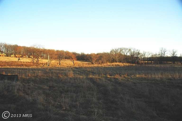 1st image of 15325 Mountain Crest Ct