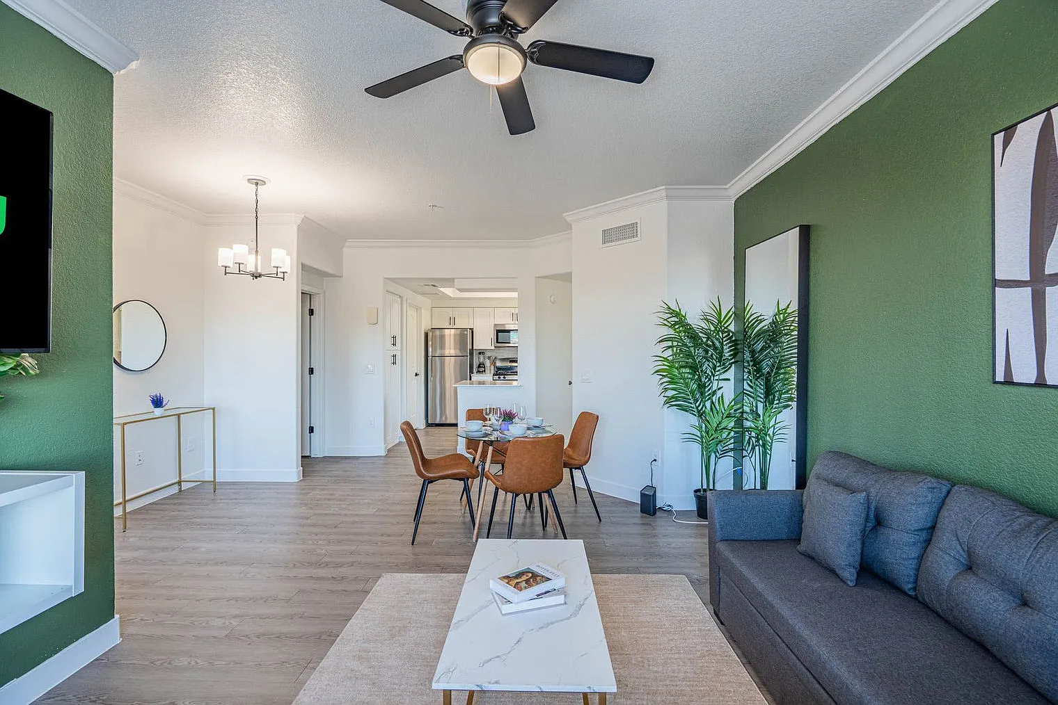 2 bed, 2.0 bath, 1119 sqft, $2,904 — Photo 4