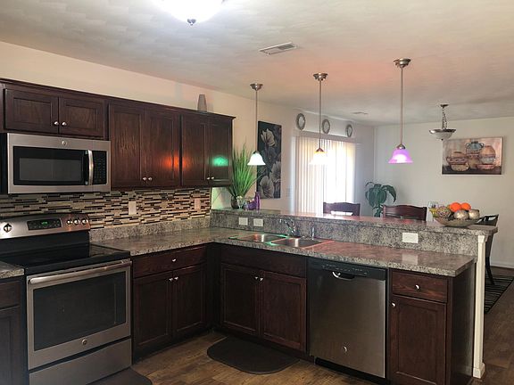 2nd image of 3406 Bainbridge Blvd