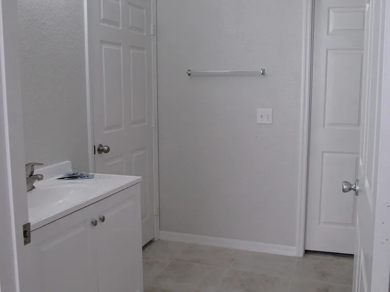5957 Westgate Dr #1912 — Photo 8