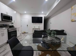 1107 N 41st St #2, Philadelphia, PA 19104