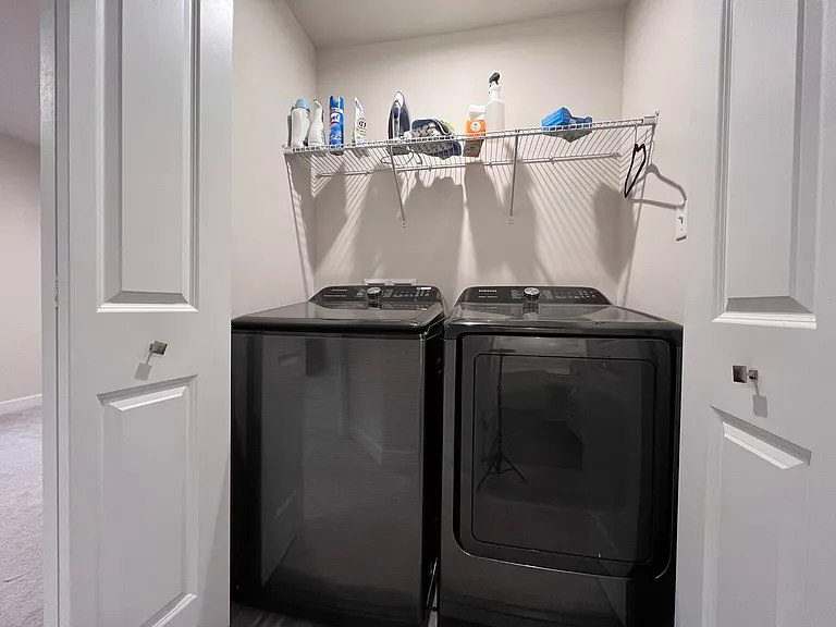 217 Stonehurst Dr — Photo 16