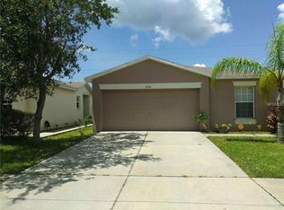 7936 Carriage Pointe Dr, Gibsonton, FL 33534