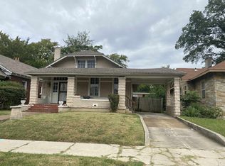950 Forrest Ave, Memphis, TN 38105