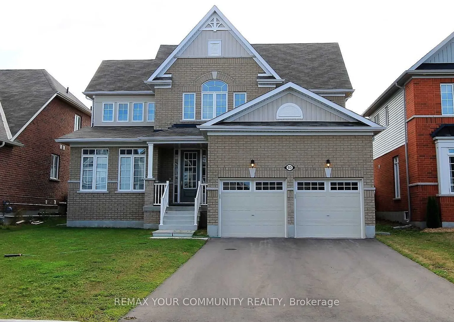 4 bed, $3,250 — Photo 1