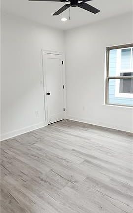 4th image of 3014 Mandeville St #3014