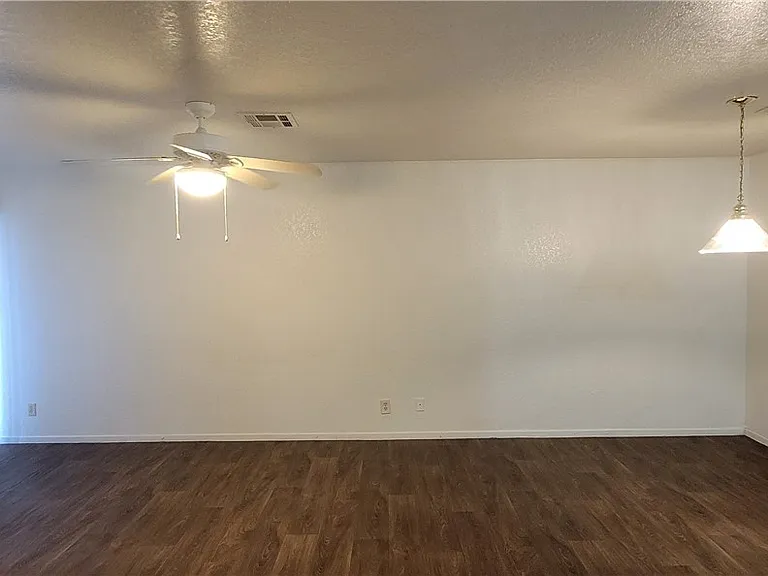 5044 S Rainbow Blvd #104 — Photo 4