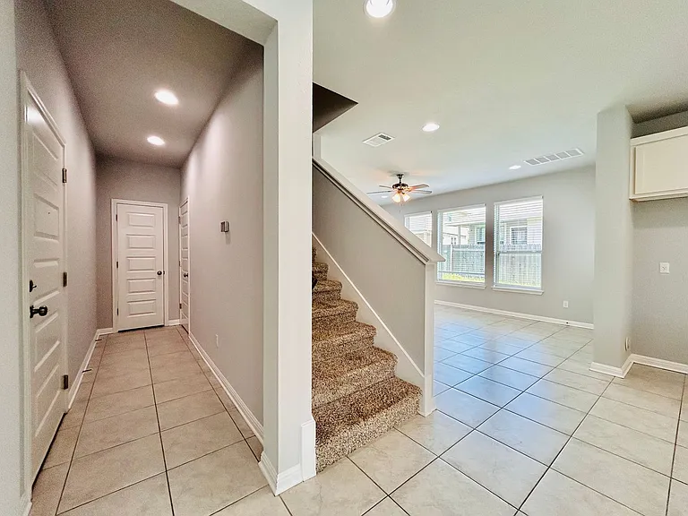 1156 Capra Ln — Photo 28