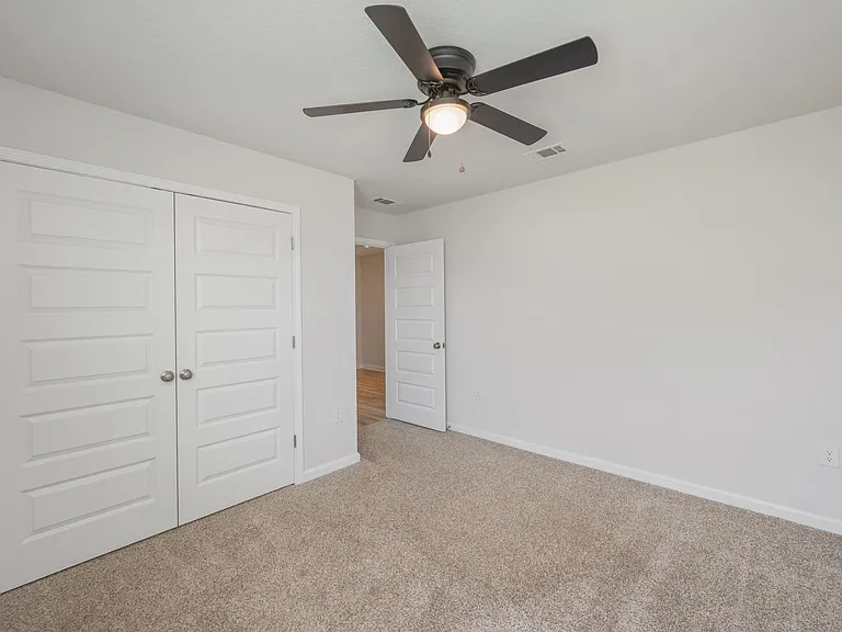 5092 Gaineswood Dr — Photo 36