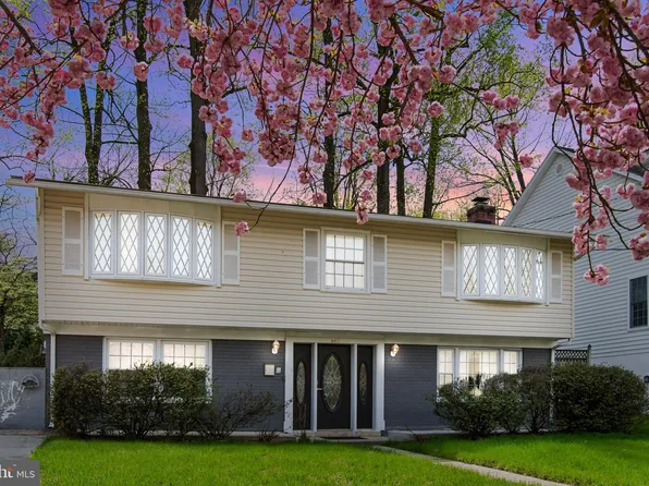 512 Carr Ave, Rockville, MD 20850