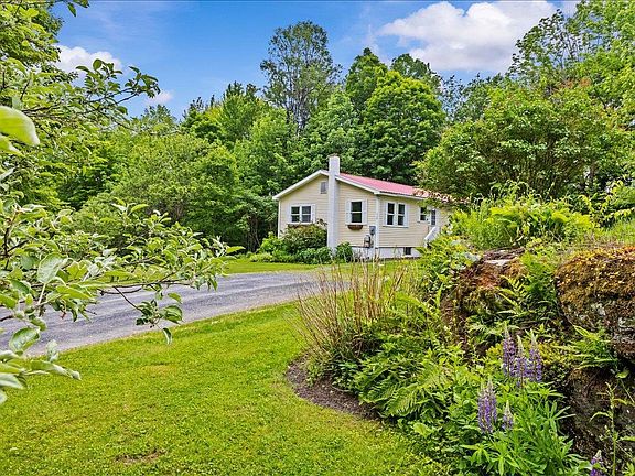 5th image of 539 Spruce Haven Road