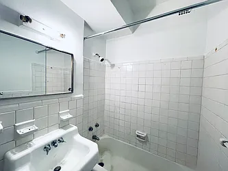 Rented by Luxian International Realty LLC