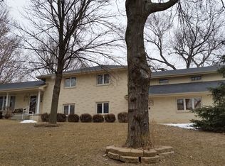 115 Brentwood Hts, Council Bluffs, IA 51503