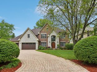 557 Juniper Dr, Naperville, IL