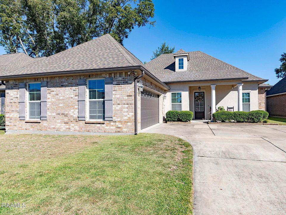 1st image of 412 Bay Meadow Ln