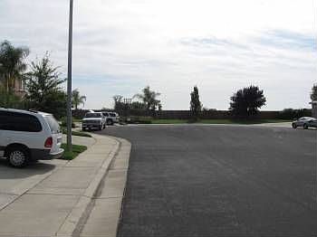 2nd image of 869 Shetland Ct