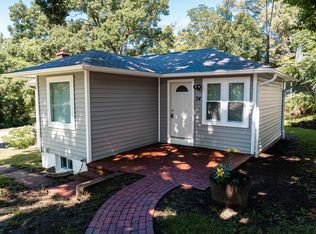 74 S Maple Ave, Fox Lake, IL 60020