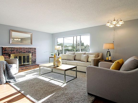 4th image of 832 Feller Ave