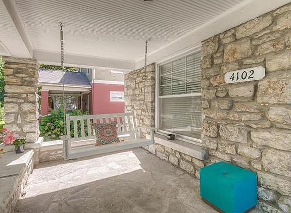 4th image of 4102 Holly St