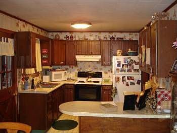 2nd image of 434 County Rd