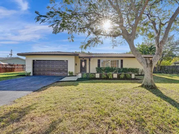 930 SW 68th Ave, Plantation, FL 33317