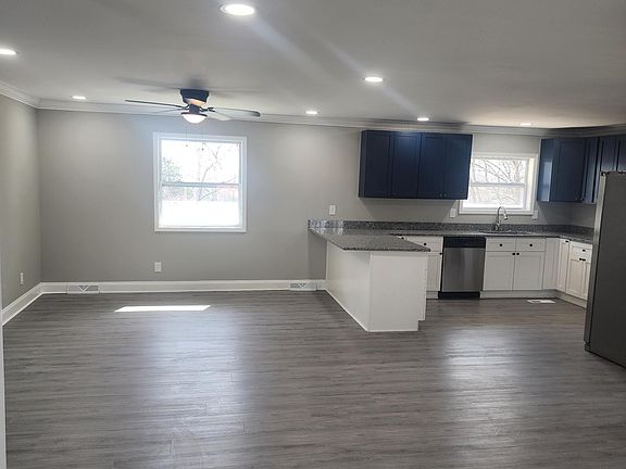 5th image of 1242 Strange Rd