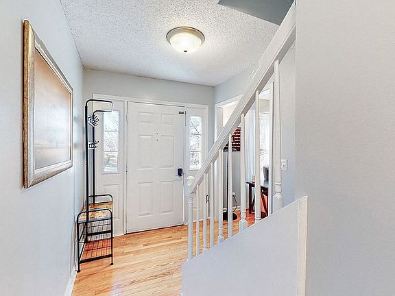 4th image of 680 Westside Ave