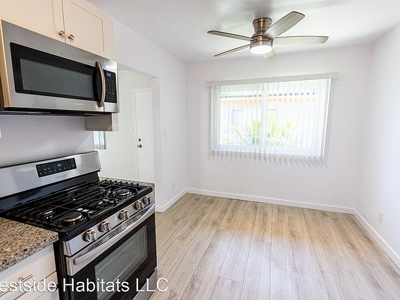 3rd image of 18404 Vincennes St APT 24