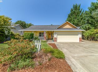 88126 Ruby Jean Ln, Veneta, OR 97487