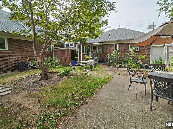 5th image of 1003 Cumbermeade Rd