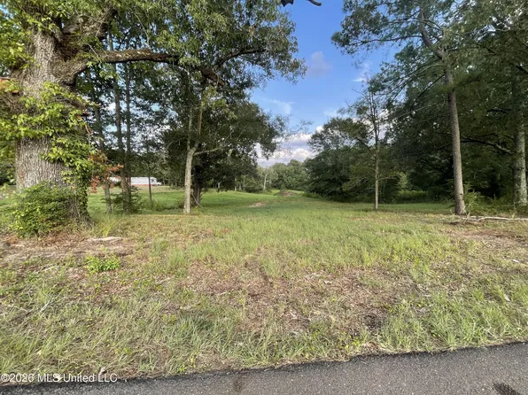 Roberts Ln, Wesson, MS 39191