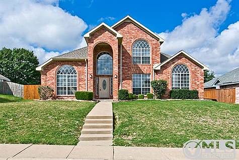 1st image of 817 Stain Glass Dr