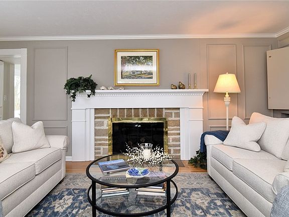 5th image of 2627 Courtland Blvd