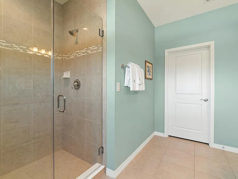 6552 Carlinga Dr — Photo 23