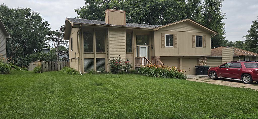 14623 Jefferson St - Property Image