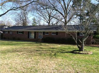 1106 Shady Ln, Manchester, TN 37355