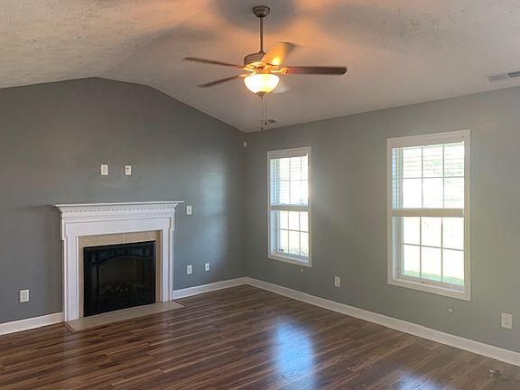 2nd image of 541 Driftwood Ln