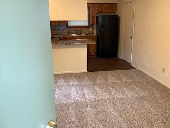 Brand new Mohawk carpeting and Lifeproof LVT flooring.