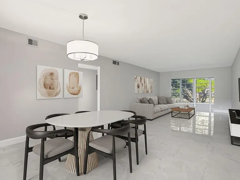2202 Lucaya Bnd #G2 — Photo 1