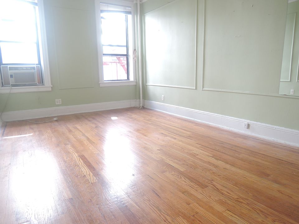 2nd image of 2334 30th Ave Ste 2