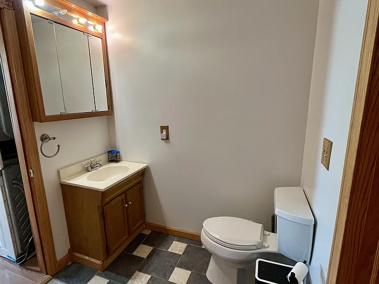 706 E Water St #1 — Photo 6