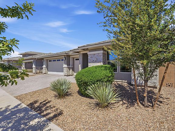 3rd image of 22824 E ROSA Road